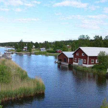 Vardshuset Idyllen Barang Ngoại thất bức ảnh